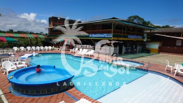 Hotel Bahia del Sol Ladrilleros - 